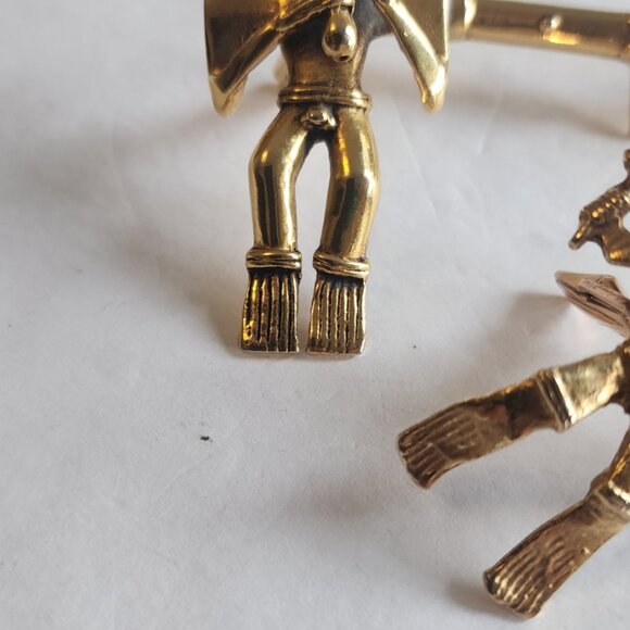 Alva Studios Museum Replicas  Gold-brass tone Several Maya Cufflinks Figures - Picture 6 of 9